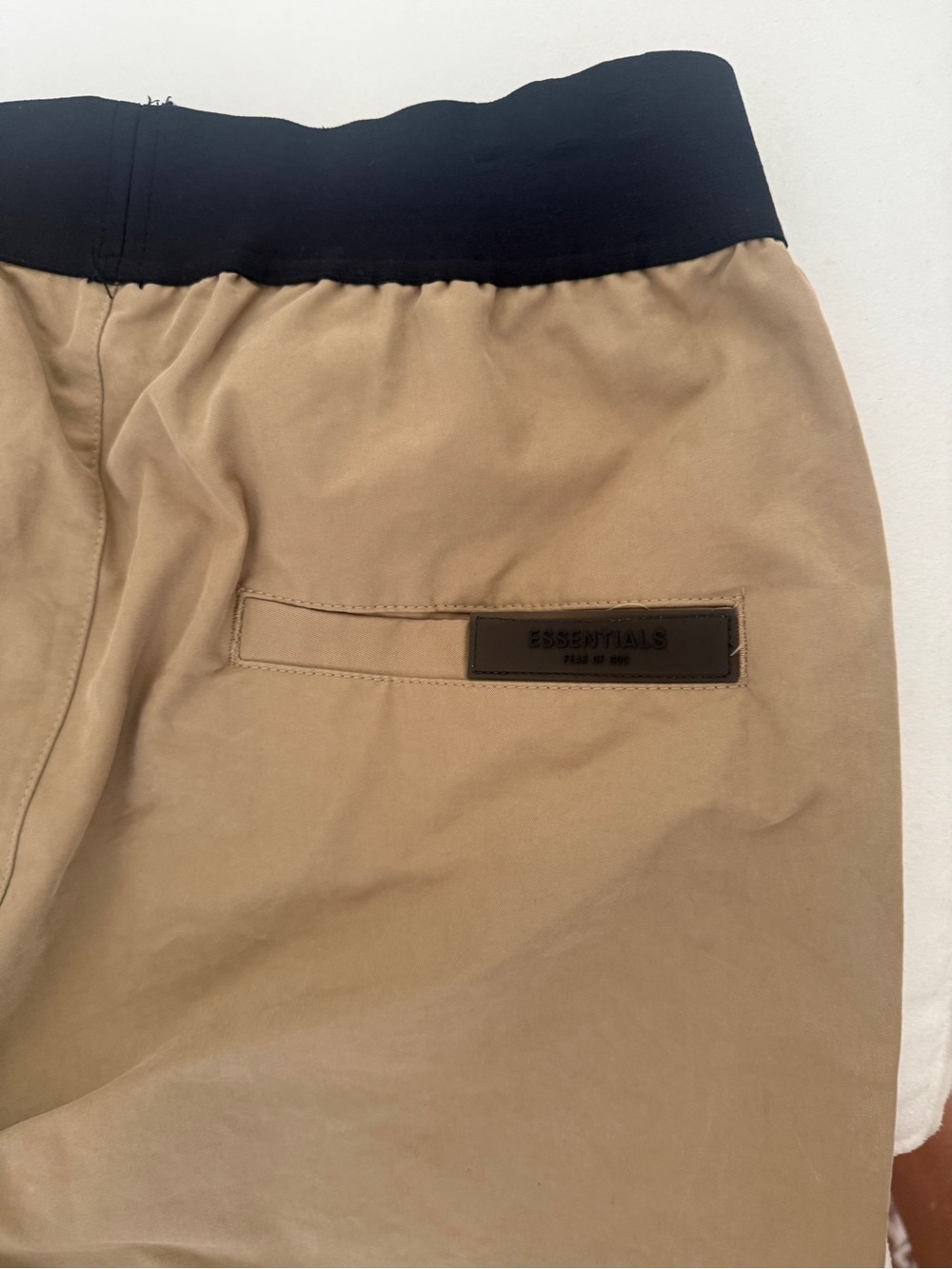 Fear of God Essentials - Tan Cotton Lounge Pants in Oak - Picture 6 of 7